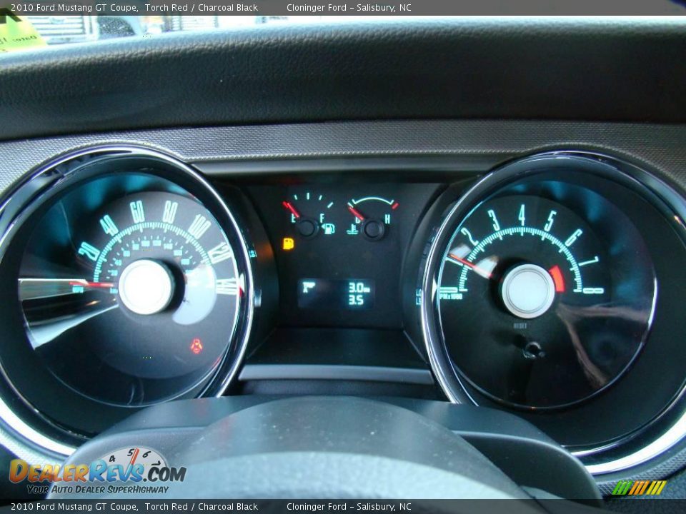2010 Ford Mustang GT Coupe Torch Red / Charcoal Black Photo #15