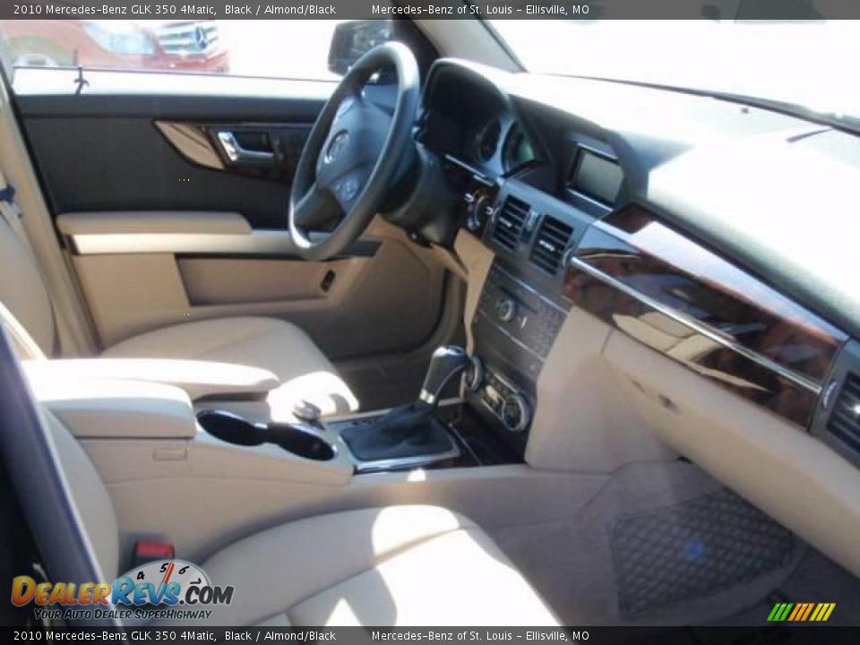 2010 Mercedes-Benz GLK 350 4Matic Black / Almond/Black Photo #4