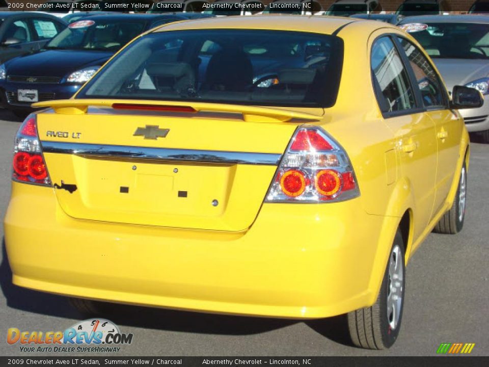 2009 Chevrolet Aveo LT Sedan Summer Yellow / Charcoal Photo #2