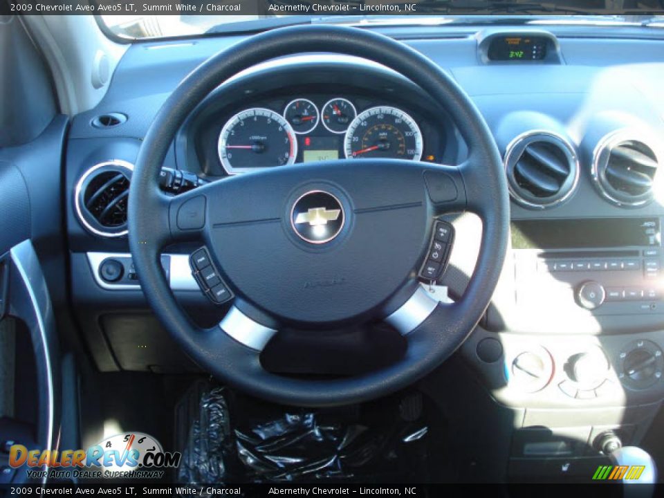 2009 Chevrolet Aveo Aveo5 LT Summit White / Charcoal Photo #6