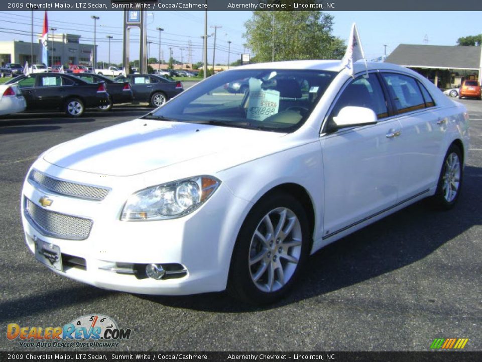 2009 Chevrolet Malibu LTZ Sedan Summit White / Cocoa/Cashmere Photo #1