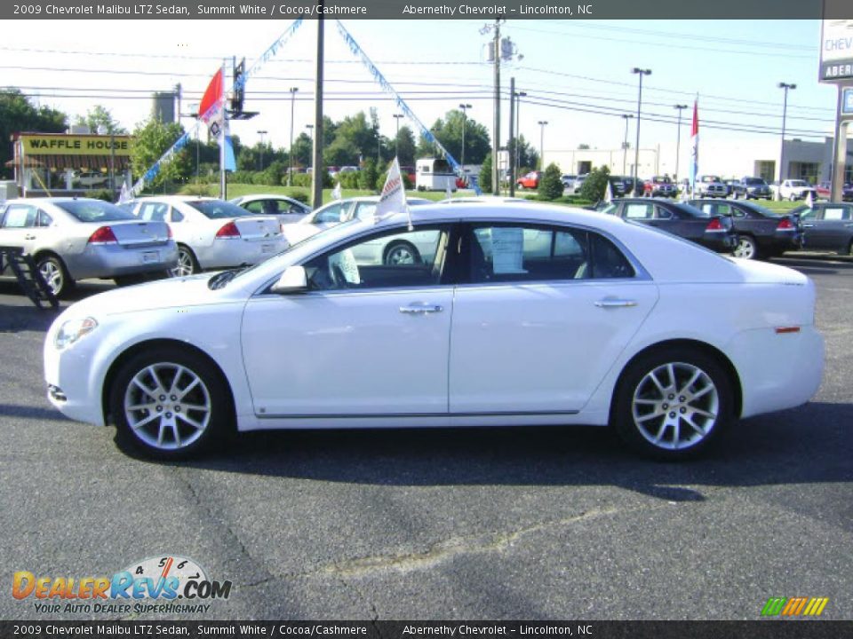 2009 Chevrolet Malibu LTZ Sedan Summit White / Cocoa/Cashmere Photo #3