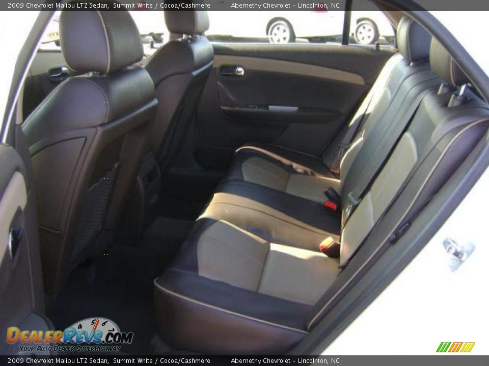 2009 Chevrolet Malibu LTZ Sedan Summit White / Cocoa/Cashmere Photo #5