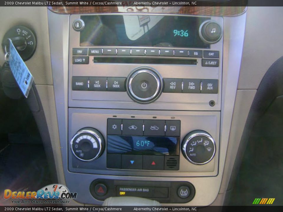 2009 Chevrolet Malibu LTZ Sedan Summit White / Cocoa/Cashmere Photo #7