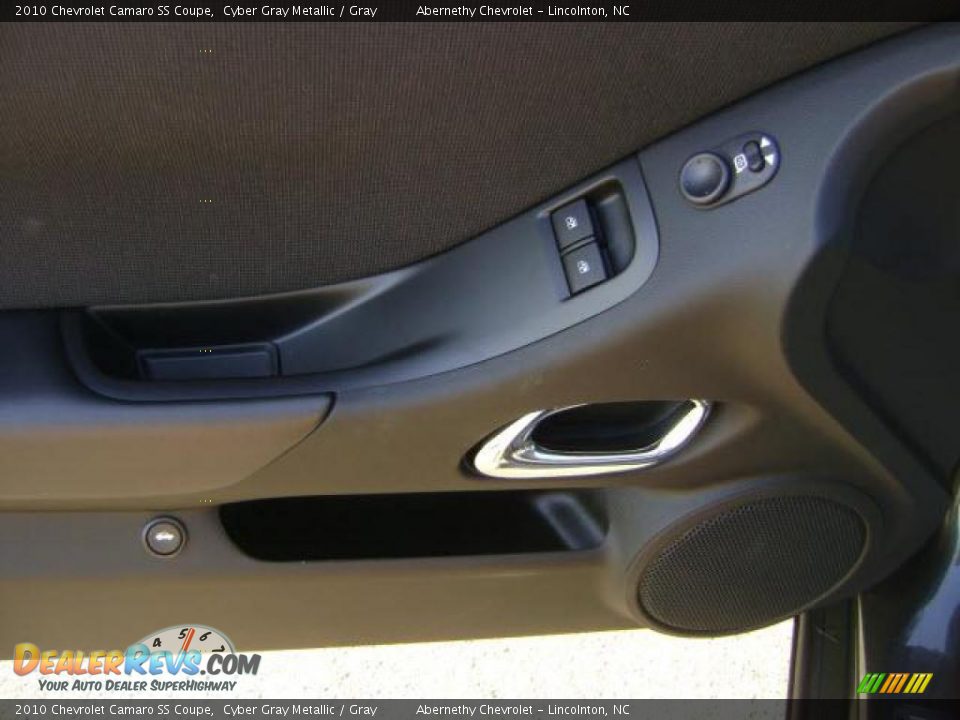 2010 Chevrolet Camaro SS Coupe Cyber Gray Metallic / Gray Photo #8