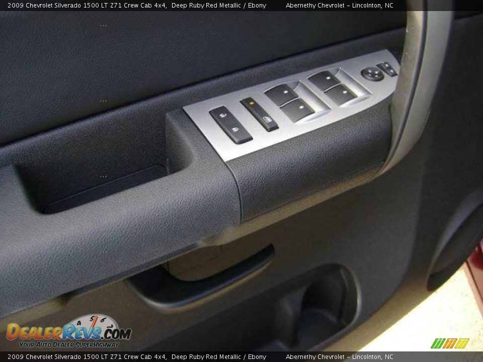2009 Chevrolet Silverado 1500 LT Z71 Crew Cab 4x4 Deep Ruby Red Metallic / Ebony Photo #8