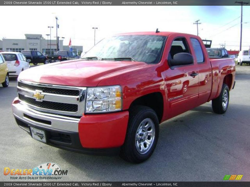 2009 Chevrolet Silverado 1500 LT Extended Cab Victory Red / Ebony Photo #1