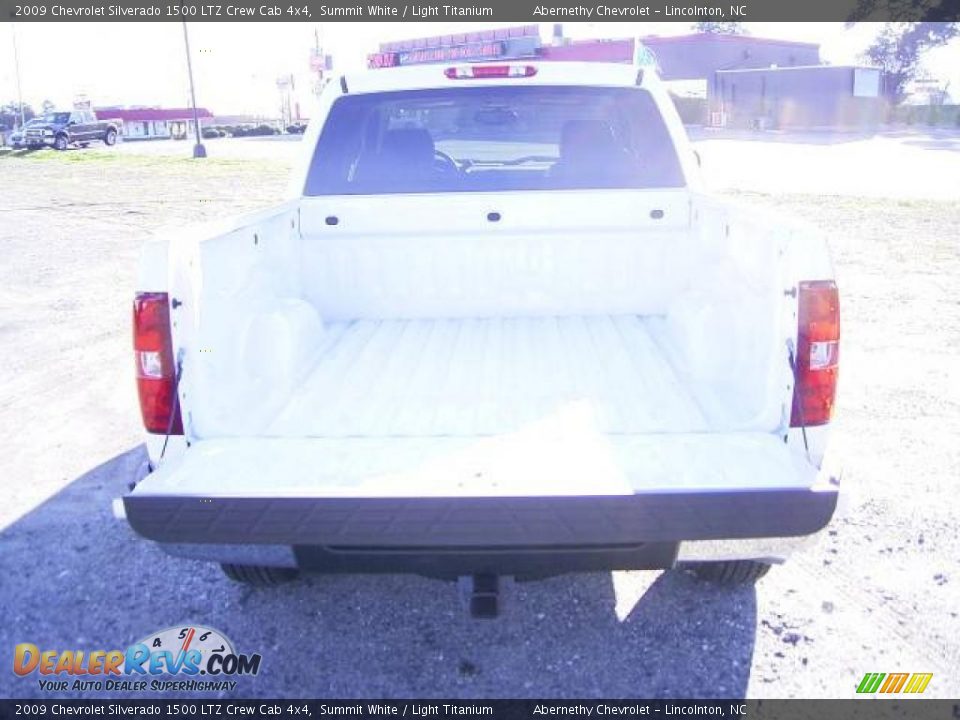 2009 Chevrolet Silverado 1500 LTZ Crew Cab 4x4 Summit White / Light Titanium Photo #4