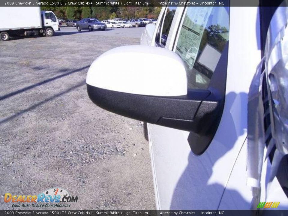 2009 Chevrolet Silverado 1500 LTZ Crew Cab 4x4 Summit White / Light Titanium Photo #18