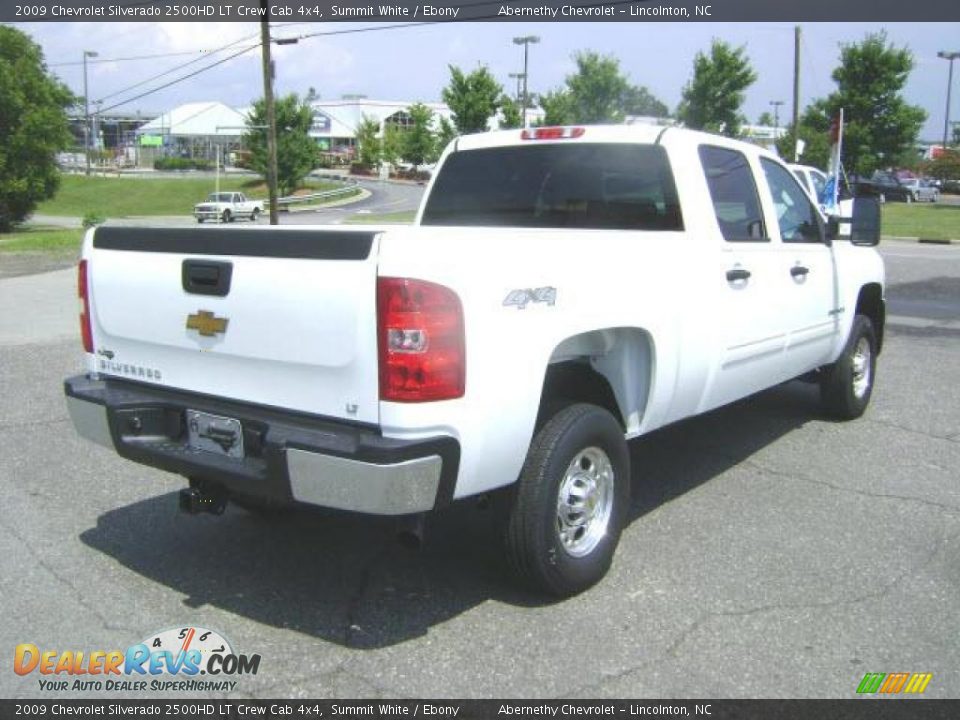 2009 Chevrolet Silverado 2500HD LT Crew Cab 4x4 Summit White / Ebony Photo #2