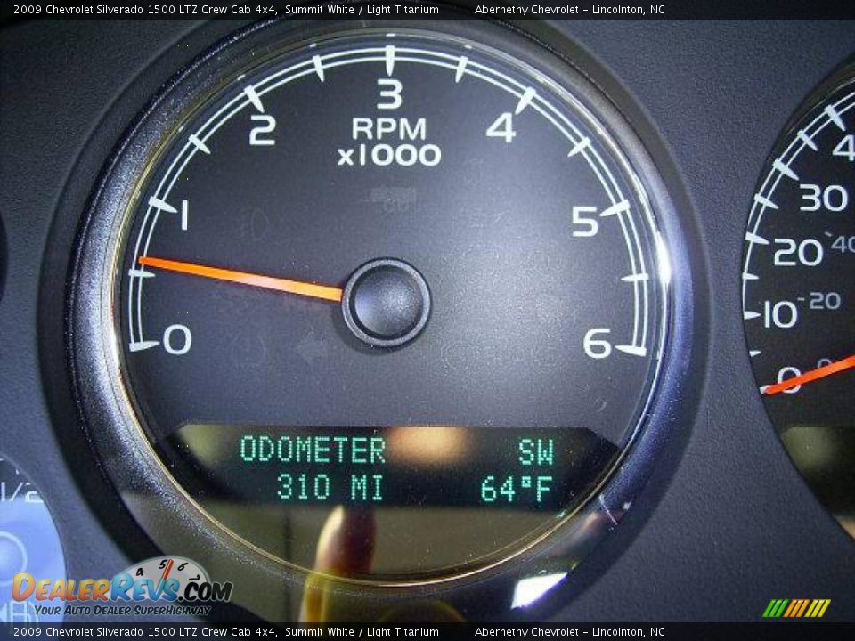 2009 Chevrolet Silverado 1500 LTZ Crew Cab 4x4 Summit White / Light Titanium Photo #24