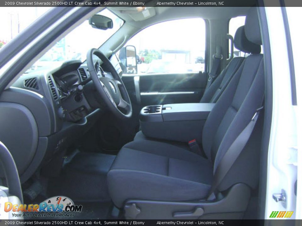 2009 Chevrolet Silverado 2500HD LT Crew Cab 4x4 Summit White / Ebony Photo #4
