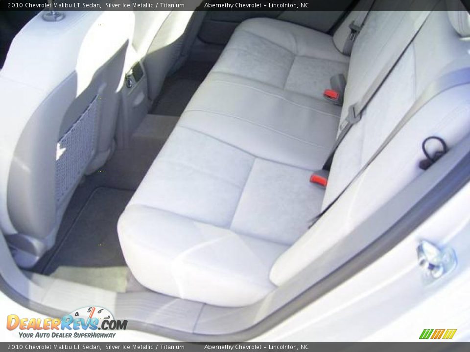 2010 Chevrolet Malibu LT Sedan Silver Ice Metallic / Titanium Photo #11