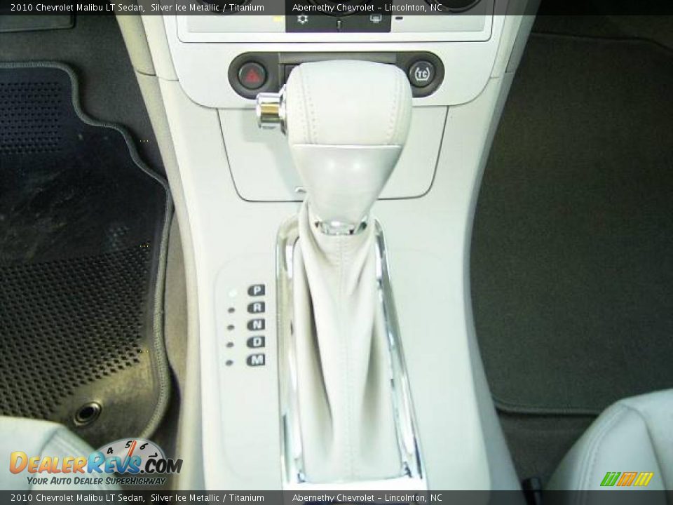 2010 Chevrolet Malibu LT Sedan Silver Ice Metallic / Titanium Photo #22