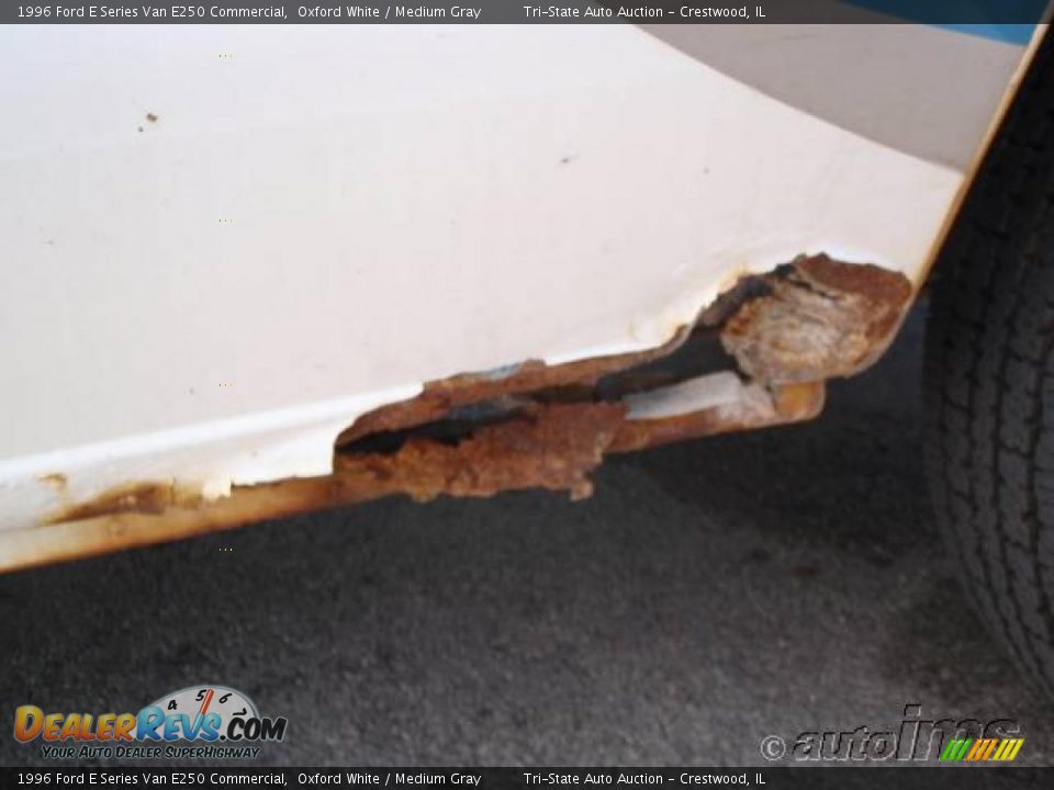 1996 Ford E Series Van E250 Commercial Oxford White / Medium Gray Photo #7