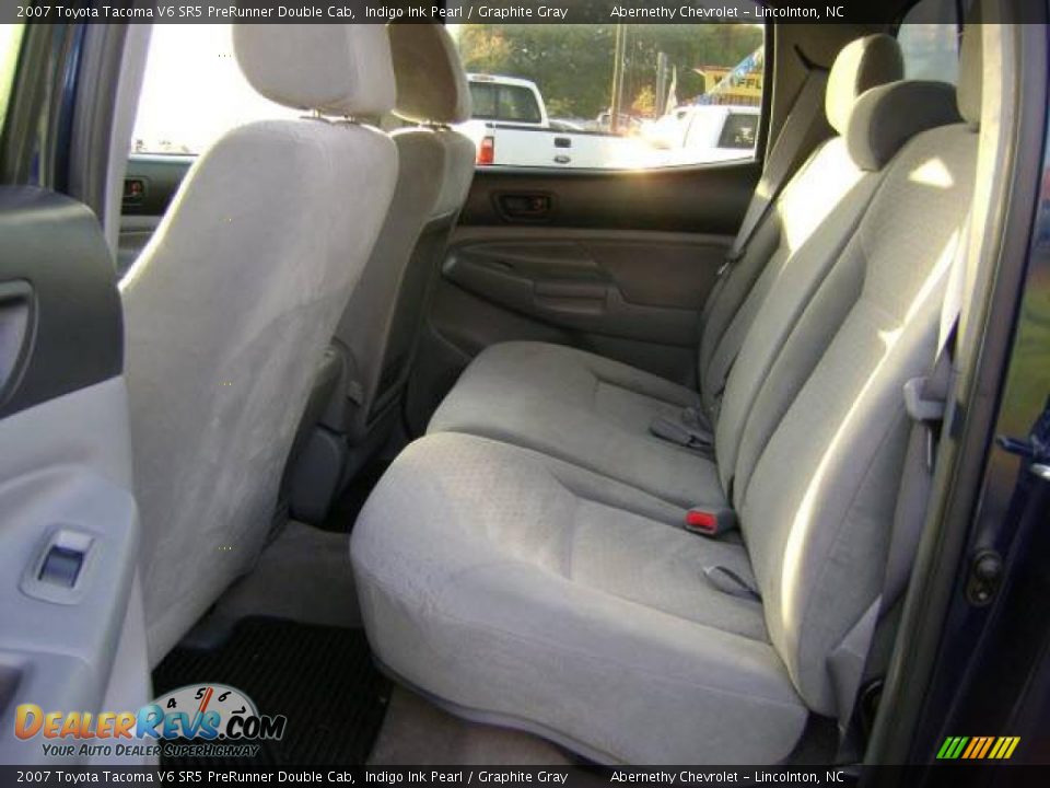 2007 Toyota Tacoma V6 SR5 PreRunner Double Cab Indigo Ink Pearl / Graphite Gray Photo #5