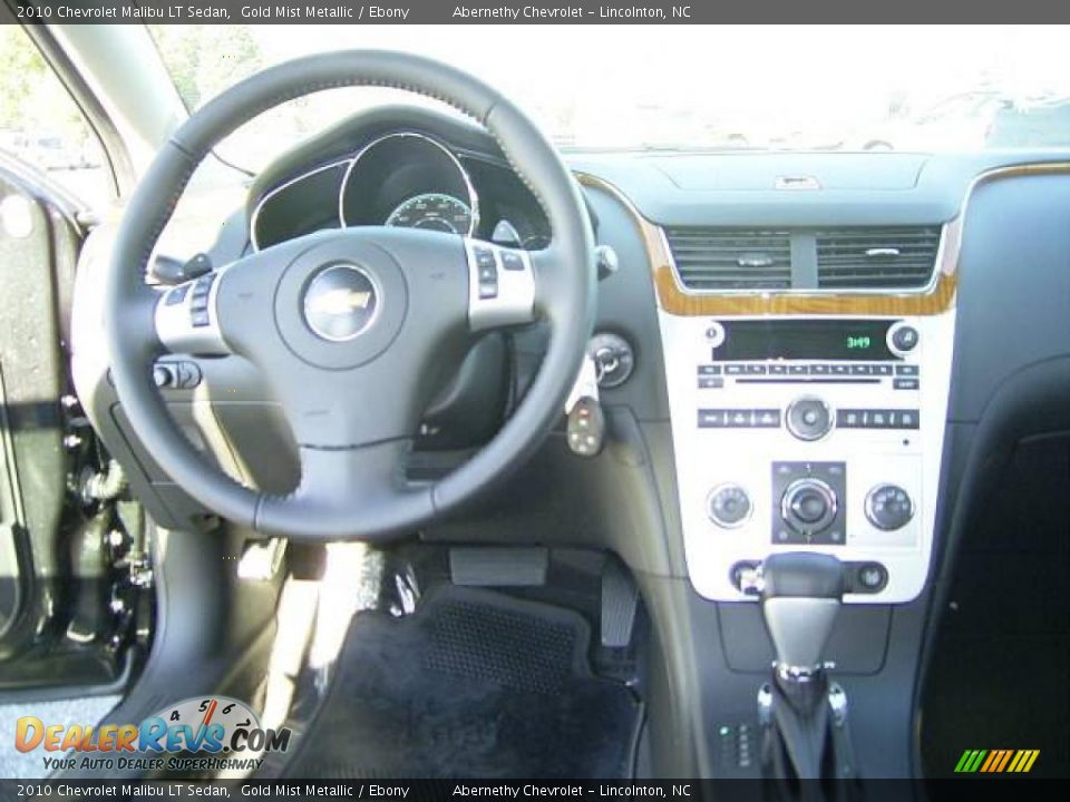 2010 Chevrolet Malibu LT Sedan Gold Mist Metallic / Ebony Photo #21