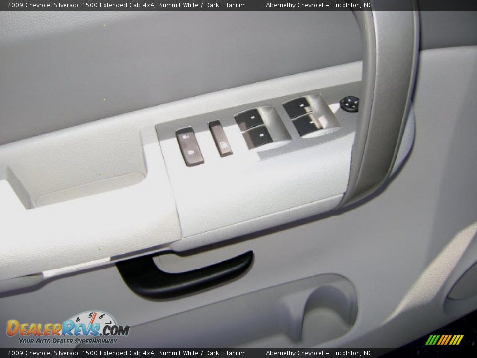 2009 Chevrolet Silverado 1500 Extended Cab 4x4 Summit White / Dark Titanium Photo #8