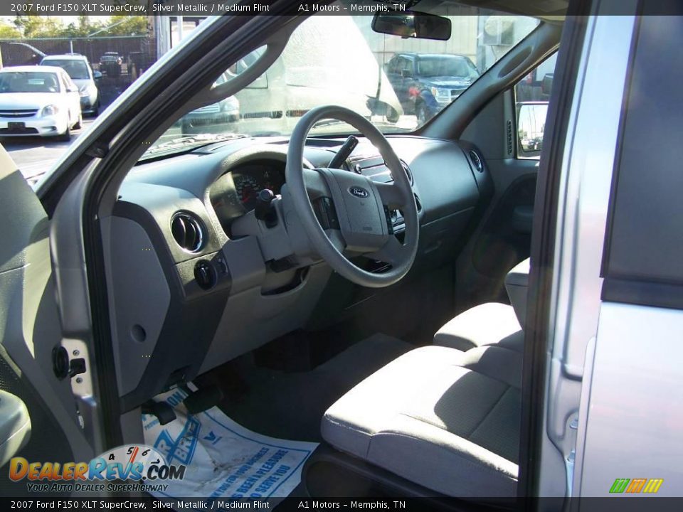 2007 Ford F150 XLT SuperCrew Silver Metallic / Medium Flint Photo #5