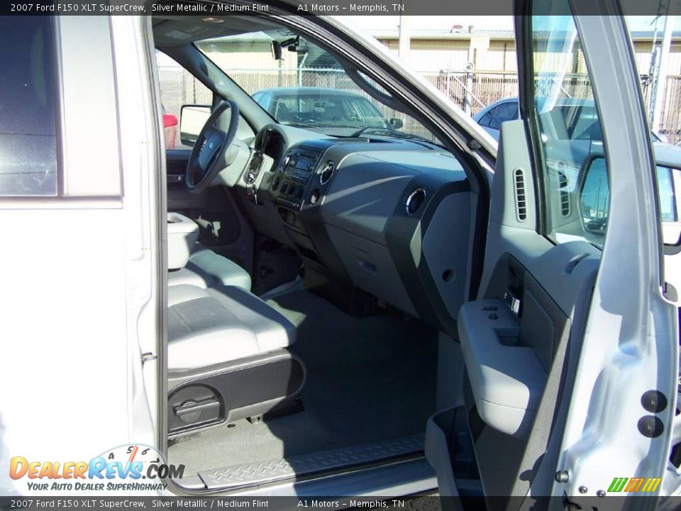 2007 Ford F150 XLT SuperCrew Silver Metallic / Medium Flint Photo #7