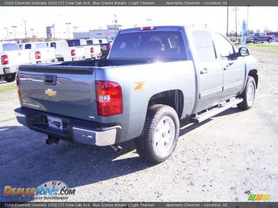 2009 Chevrolet Silverado 1500 LTZ Crew Cab 4x4 Blue Granite Metallic / Light Titanium Photo #5