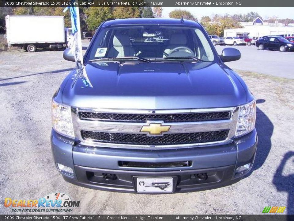 2009 Chevrolet Silverado 1500 LTZ Crew Cab 4x4 Blue Granite Metallic / Light Titanium Photo #7
