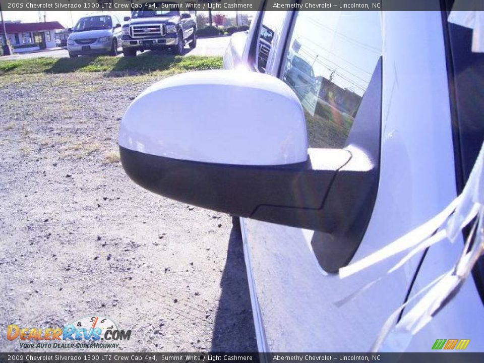2009 Chevrolet Silverado 1500 LTZ Crew Cab 4x4 Summit White / Light Cashmere Photo #18