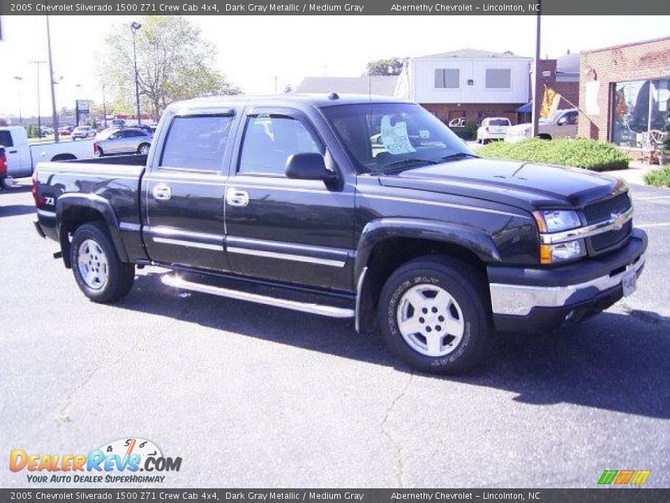 2005 Chevrolet Silverado 1500 Z71 Crew Cab 4x4 Dark Gray Metallic / Medium Gray Photo #6