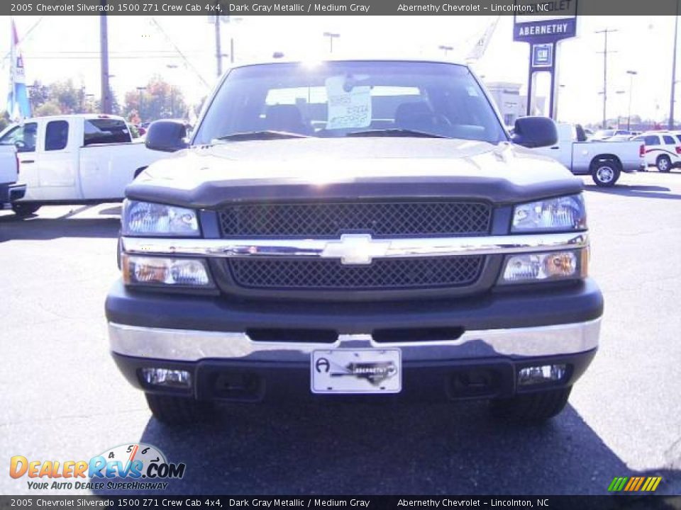 2005 Chevrolet Silverado 1500 Z71 Crew Cab 4x4 Dark Gray Metallic / Medium Gray Photo #7