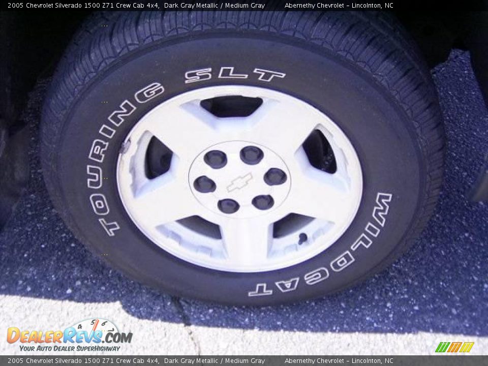 2005 Chevrolet Silverado 1500 Z71 Crew Cab 4x4 Dark Gray Metallic / Medium Gray Photo #24