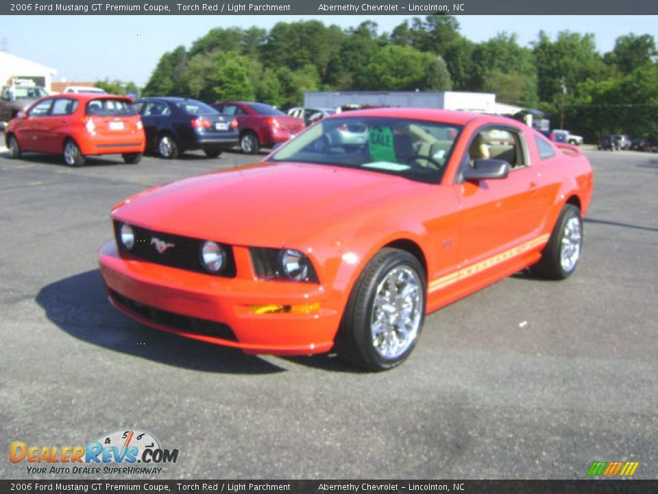 2006 Ford Mustang GT Premium Coupe Torch Red / Light Parchment Photo #1