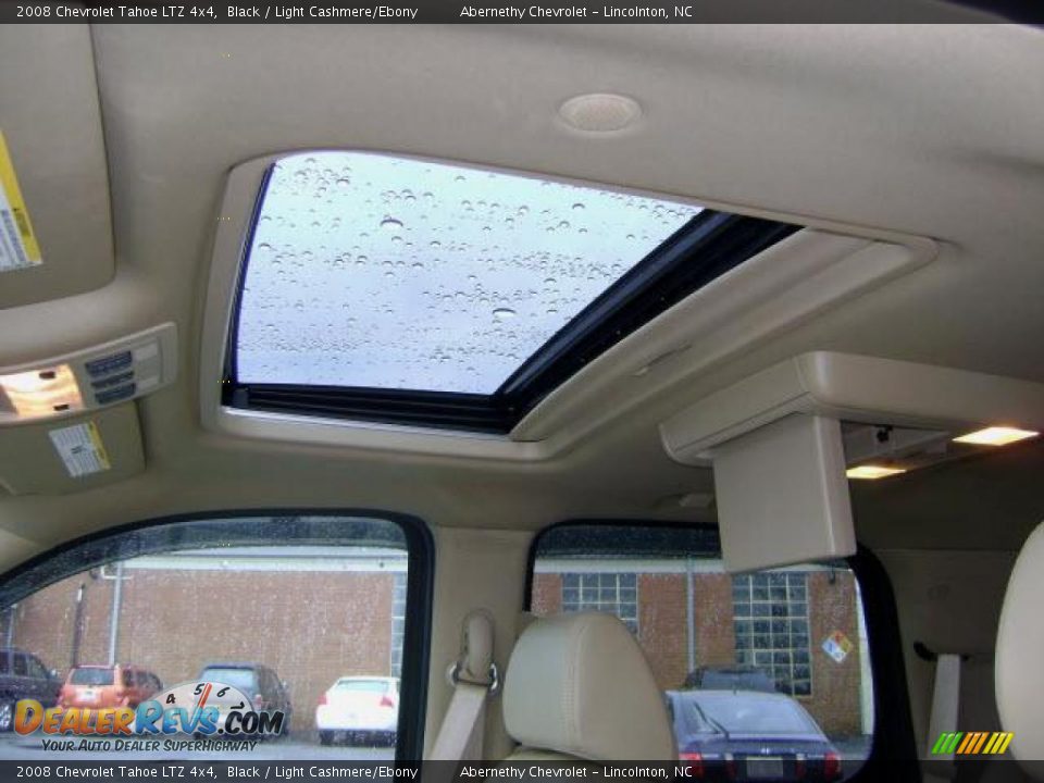 2008 Chevrolet Tahoe LTZ 4x4 Black / Light Cashmere/Ebony Photo #9