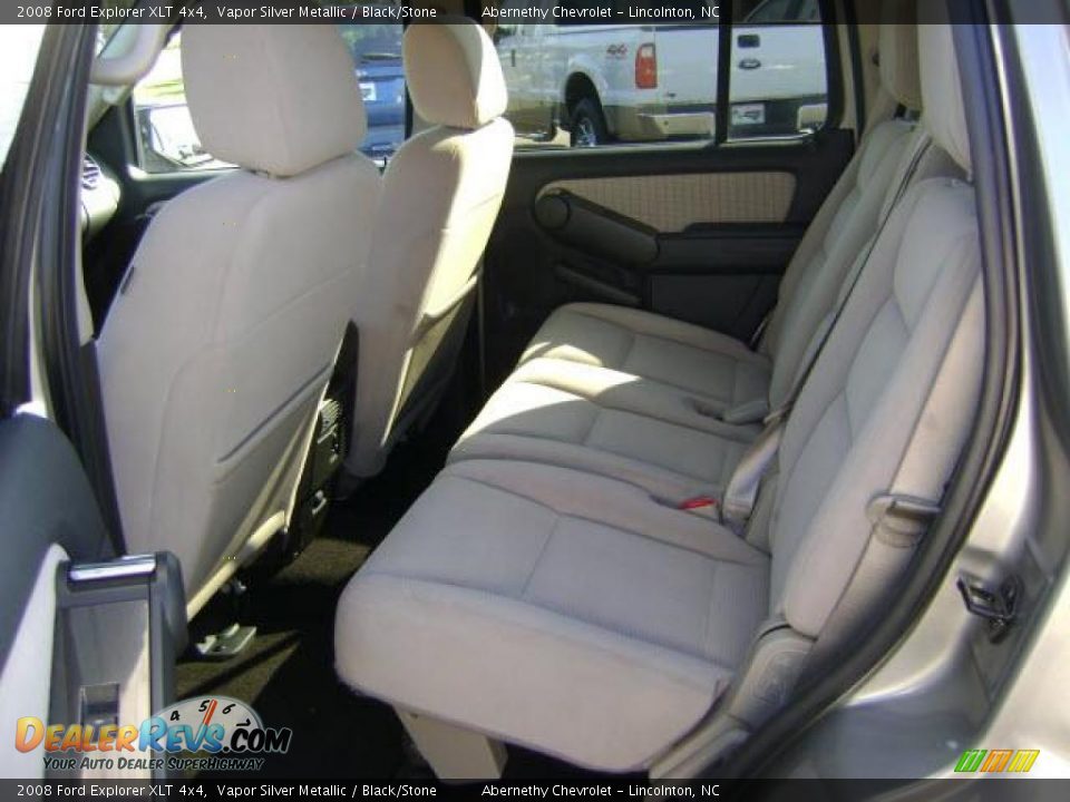 2008 Ford Explorer XLT 4x4 Vapor Silver Metallic / Black/Stone Photo #5