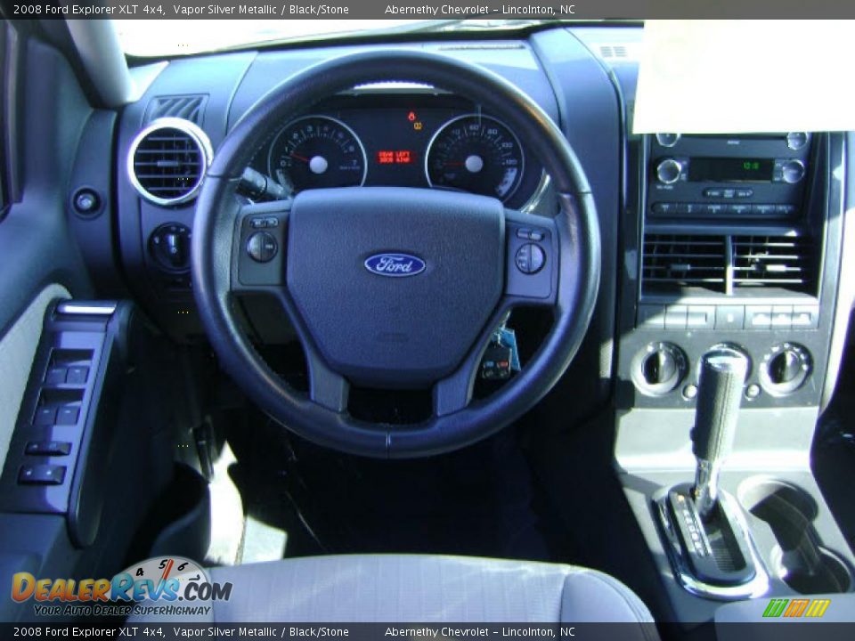 2008 Ford Explorer XLT 4x4 Vapor Silver Metallic / Black/Stone Photo #6