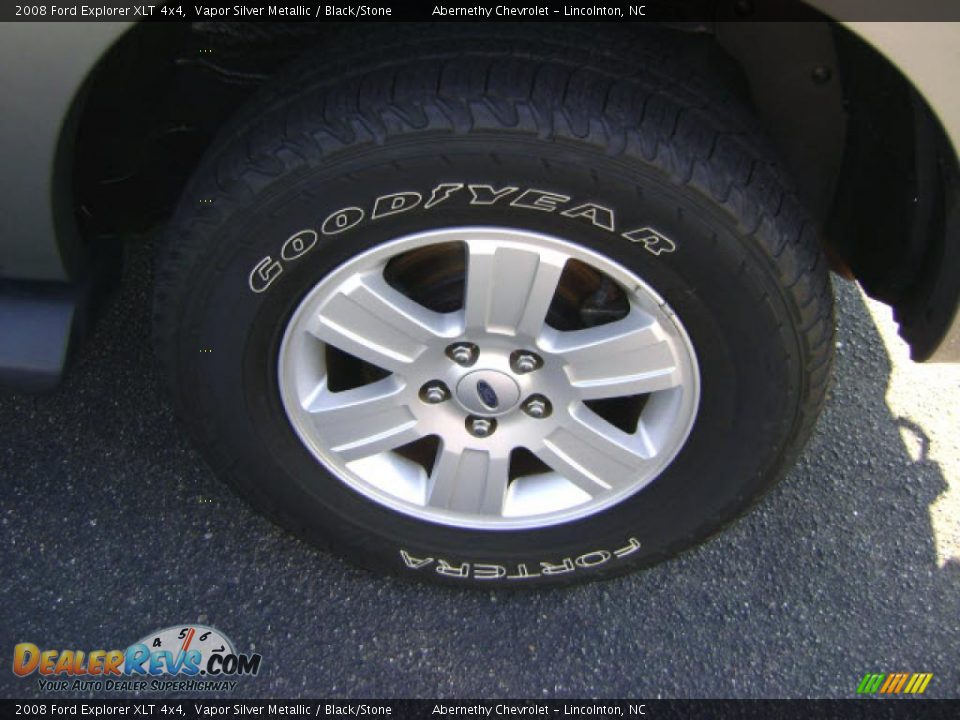 2008 Ford Explorer XLT 4x4 Vapor Silver Metallic / Black/Stone Photo #9