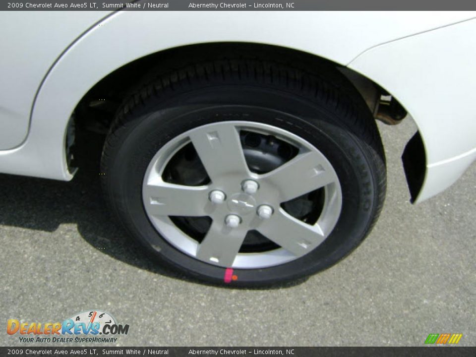 2009 Chevrolet Aveo Aveo5 LT Summit White / Neutral Photo #9