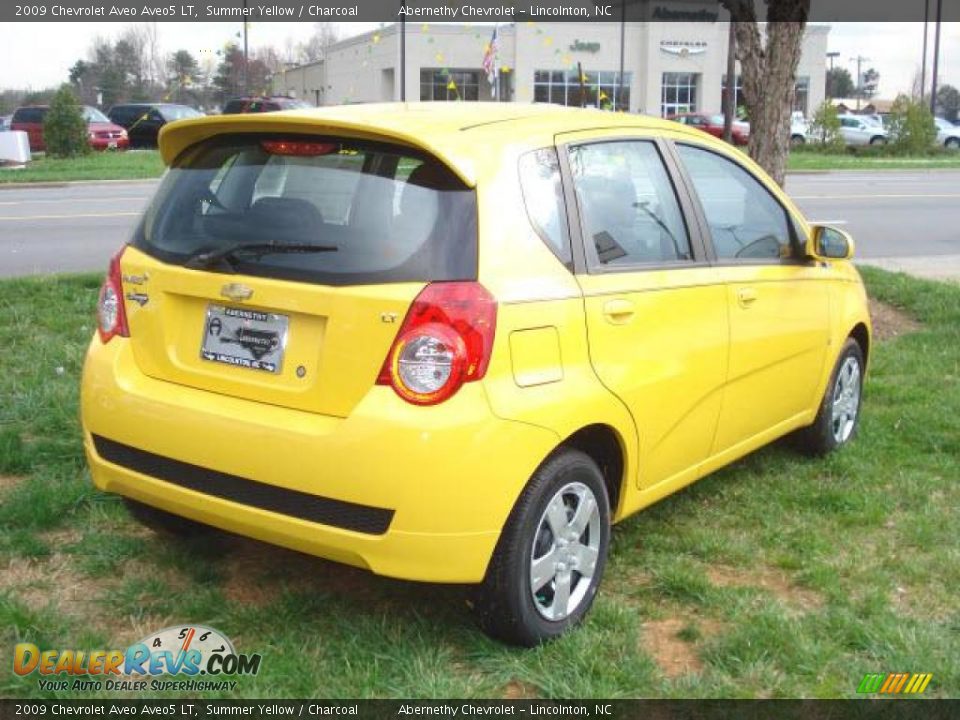 2009 Chevrolet Aveo Aveo5 LT Summer Yellow / Charcoal Photo #2