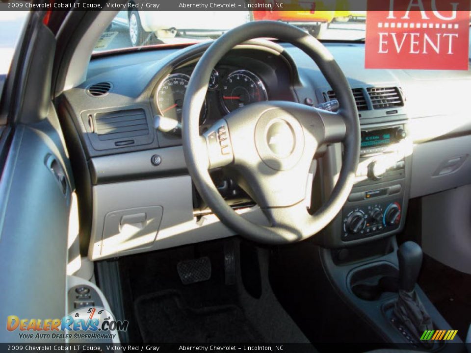 2009 Chevrolet Cobalt LT Coupe Victory Red / Gray Photo #6