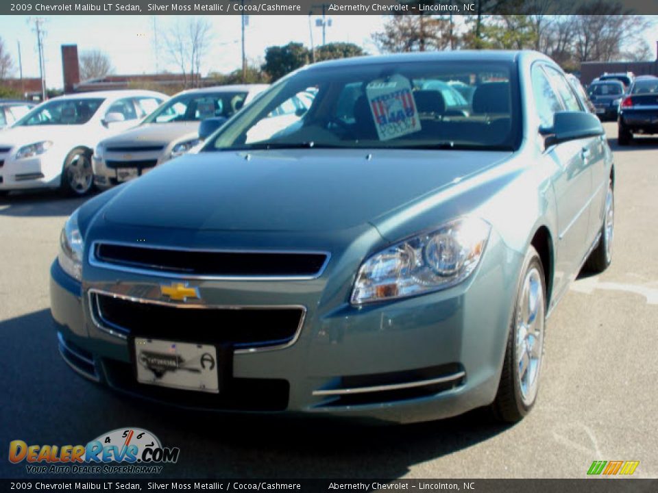 2009 Chevrolet Malibu LT Sedan Silver Moss Metallic / Cocoa/Cashmere Photo #1