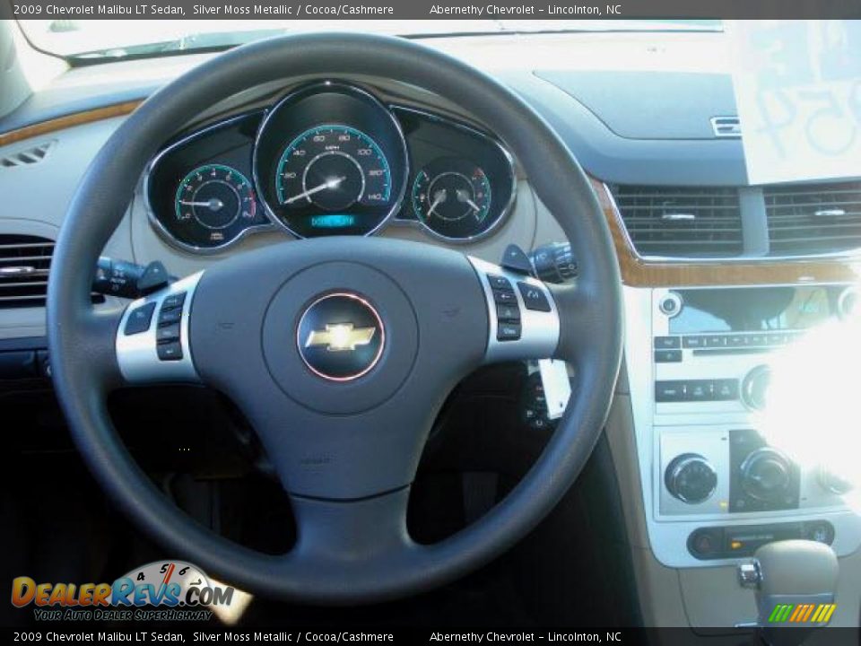 2009 Chevrolet Malibu LT Sedan Silver Moss Metallic / Cocoa/Cashmere Photo #6