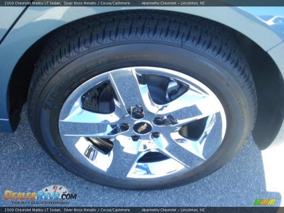 2009 Chevrolet Malibu LT Sedan Silver Moss Metallic / Cocoa/Cashmere Photo #9