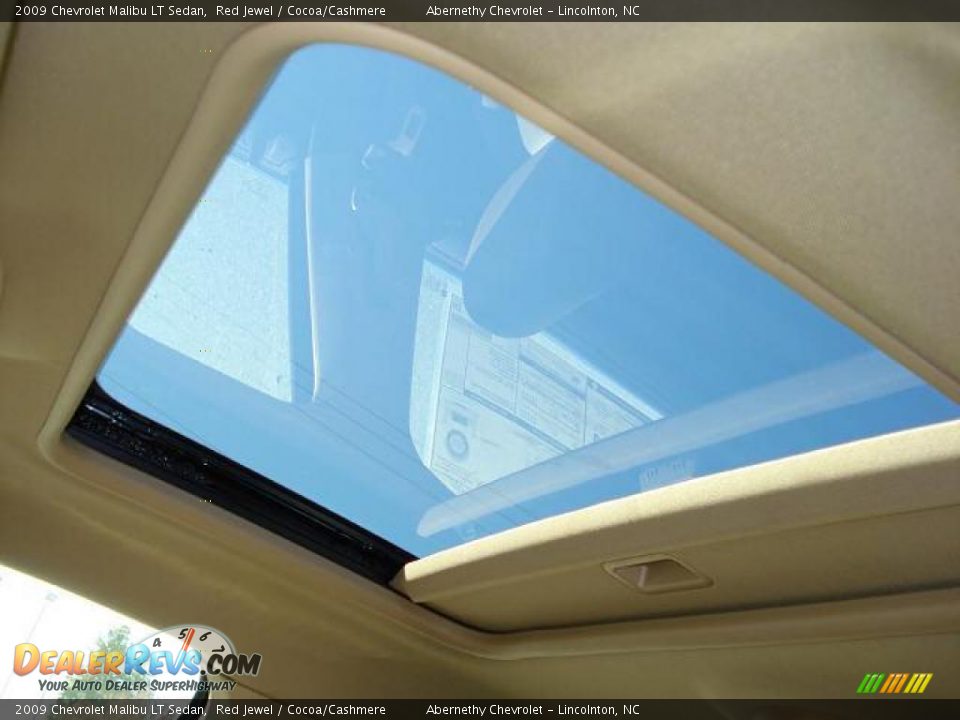 2009 Chevrolet Malibu LT Sedan Red Jewel / Cocoa/Cashmere Photo #9