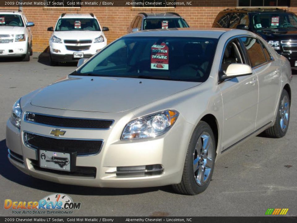2009 Chevrolet Malibu LT Sedan Gold Mist Metallic / Ebony Photo #1