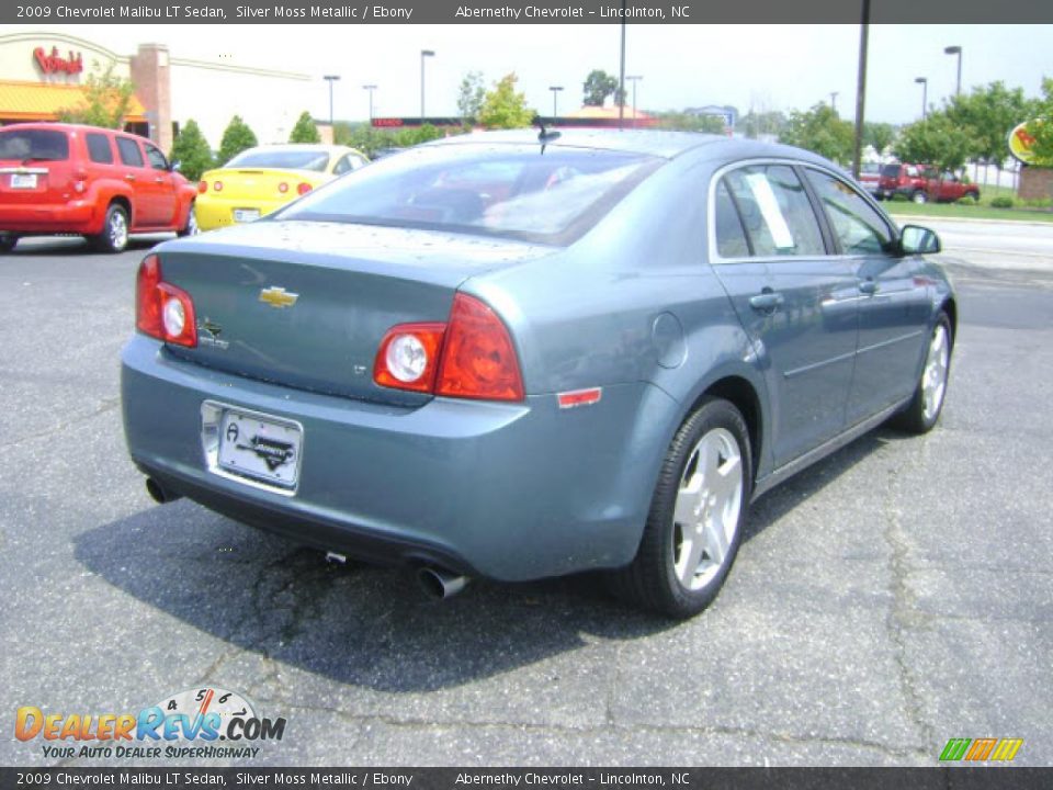 2009 Chevrolet Malibu LT Sedan Silver Moss Metallic / Ebony Photo #2