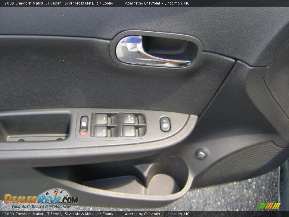 2009 Chevrolet Malibu LT Sedan Silver Moss Metallic / Ebony Photo #8