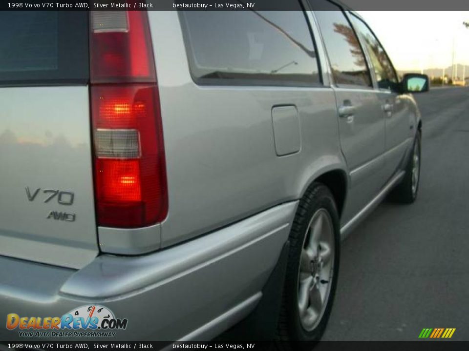 1998 Volvo V70 Turbo AWD Silver Metallic / Black Photo #17