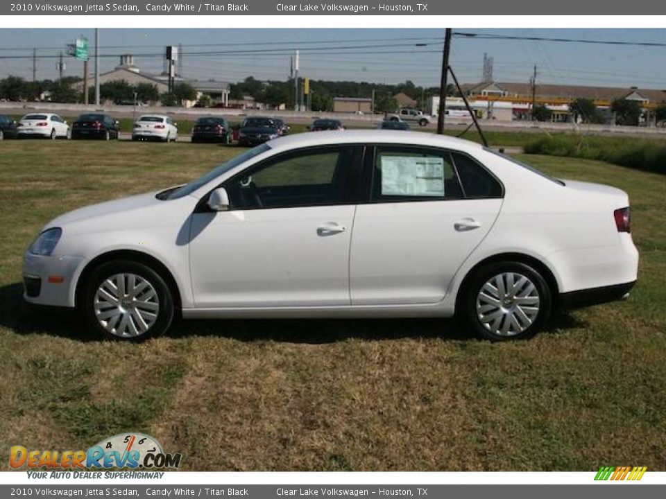 2010 Volkswagen Jetta S Sedan Candy White / Titan Black Photo #2
