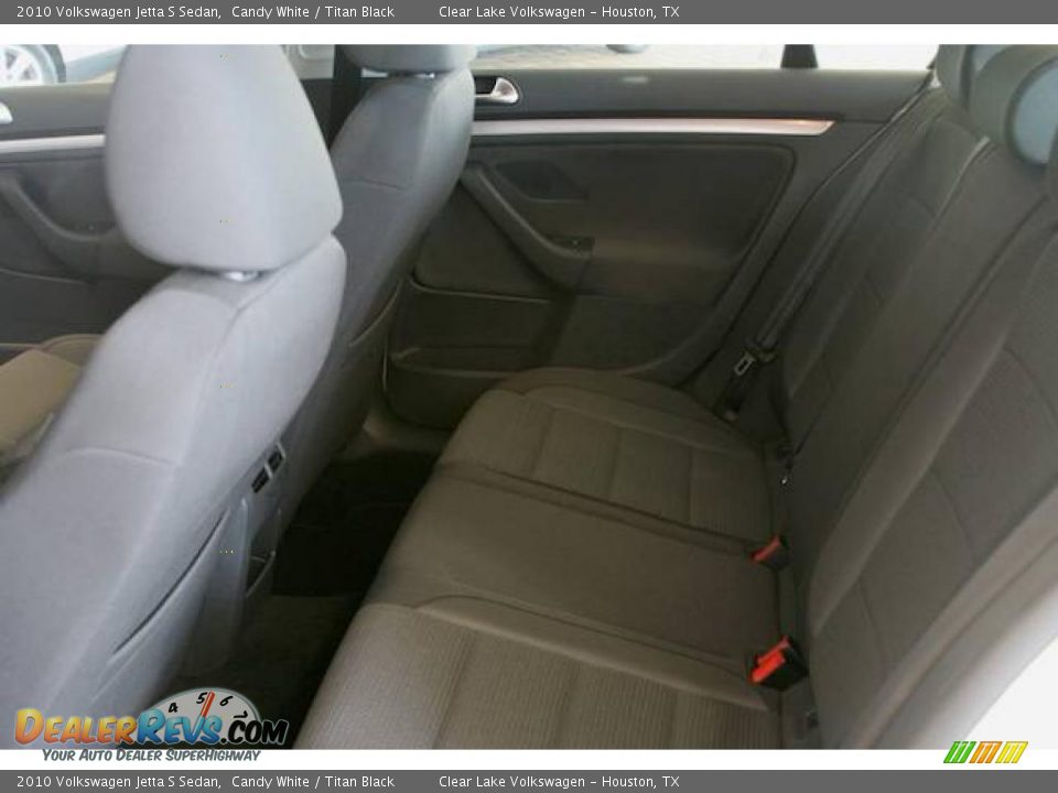 2010 Volkswagen Jetta S Sedan Candy White / Titan Black Photo #7