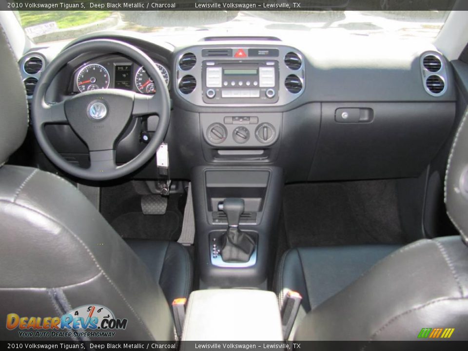 2010 Volkswagen Tiguan S Deep Black Metallic / Charcoal Photo #5