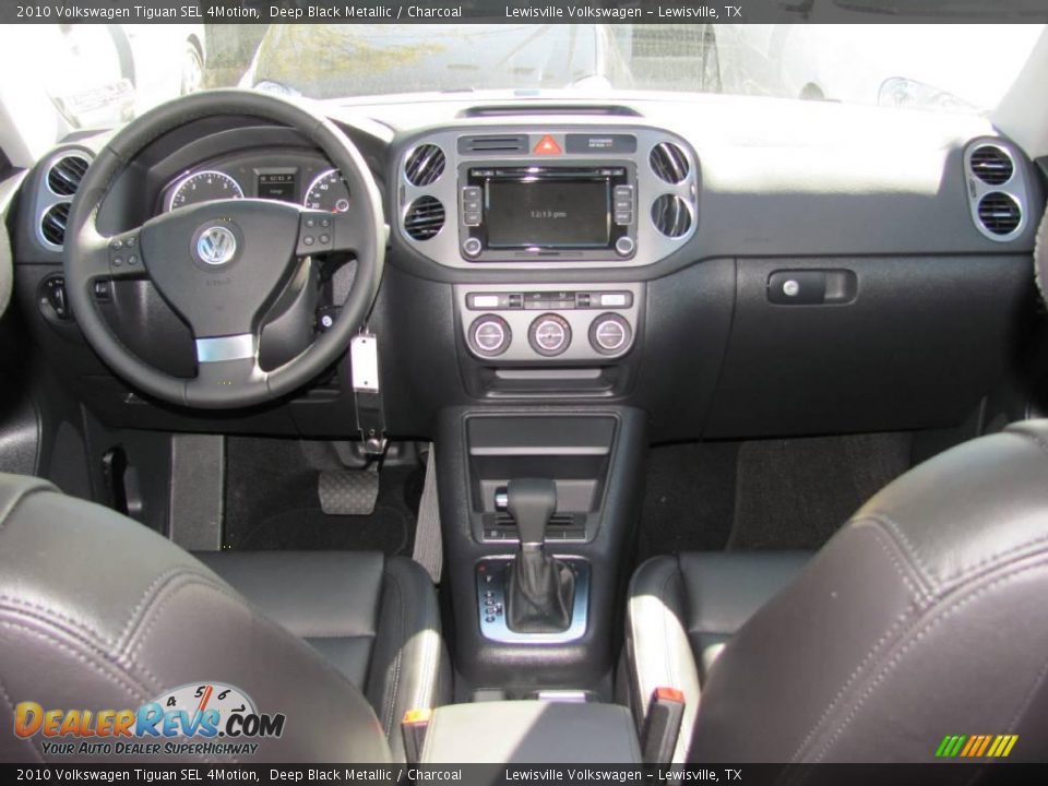 2010 Volkswagen Tiguan SEL 4Motion Deep Black Metallic / Charcoal Photo #4